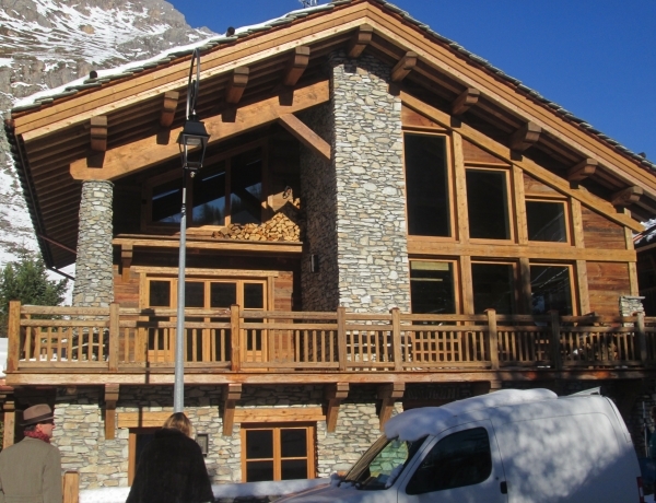 Photo 0