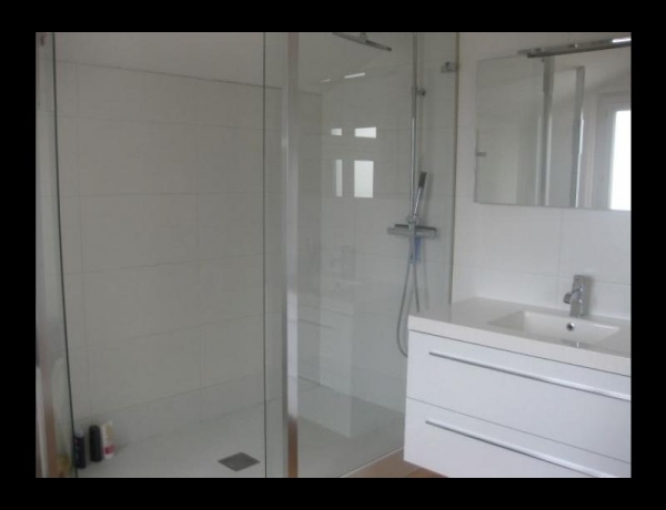 Photo 0