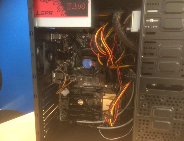 Photo 0