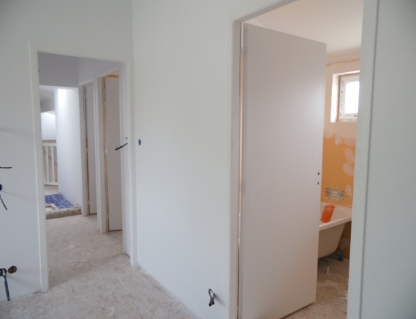Photo 0