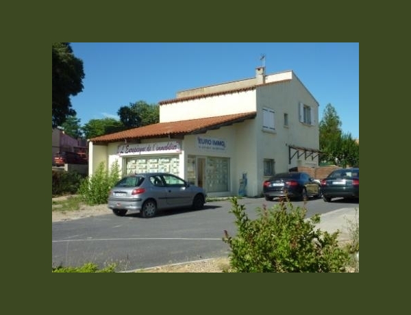 Photo 0
