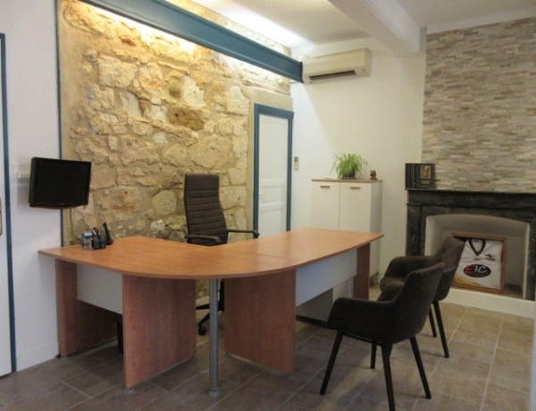 Photo 0