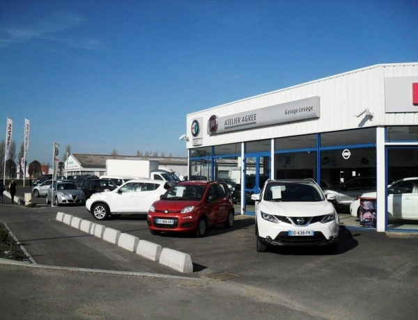 Photo 0