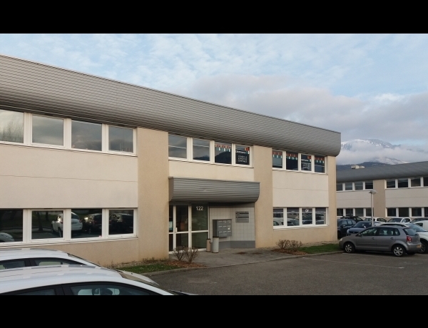 Photo 0