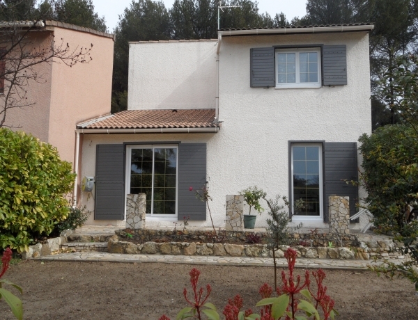 Photo 0