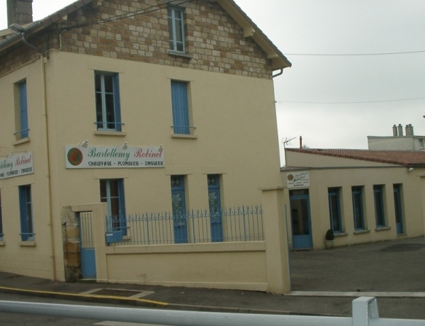 Photo 0
