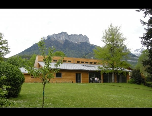 Photo 0