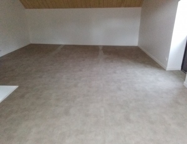 Photo 0